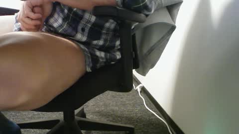 Snapshot of poundtownusa2016 chatting on March 2026 02:15:01 AM ConchilDog online show from March 2026 02:15:01 AM