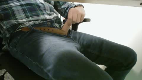 Snapshot of poundtownusa2016 chatting on April 2026 03:01:01 PM ConchilDog online show from April 2026 03:01:01 PM