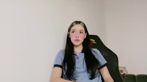 Snapshot of power_ranger_pink chatting on April 2026 11:20:02 PM genie online show from April 2026 11:20:02 PM