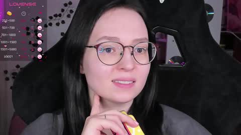 Robyn online show from February 2026 05:31:01 PM