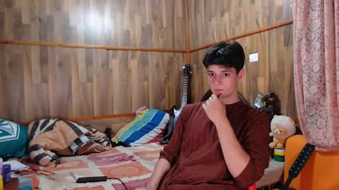 chris independent  online show from February 2025 04:37:01 AM