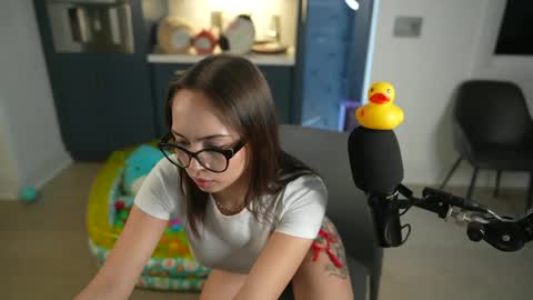 Snapshot of pprincesskyliee chatting on September 2025 04:36:01 AM Kylie online show from September 2025 04:36:01 AM