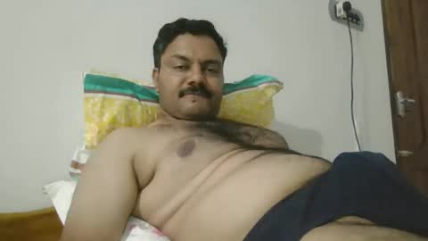 pradeep99107849 online show from September 2025 05:35:01 PM