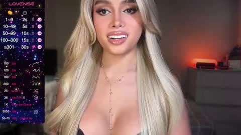 Oh my Amber online show from October 2025 10:54:02 PM