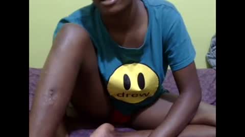 Snapshot of precious_nesh chatting on February 2025 12:16:02 PM precious_nesh online show from February 2025 12:16:02 PM