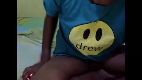 Snapshot of precious_nesh chatting on September 2025 06:56:02 AM precious_nesh online show from September 2025 06:56:02 AM