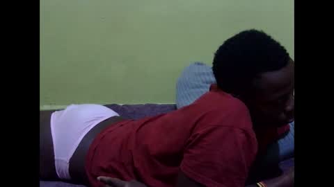 Snapshot of precious_nesh chatting on November 2025 04:58:02 AM precious_nesh online show from November 2025 04:58:02 AM