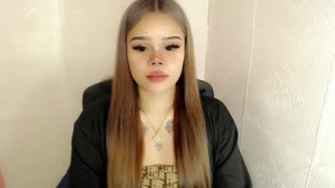 MAXXINE online show from February 2025 11:02:02 AM