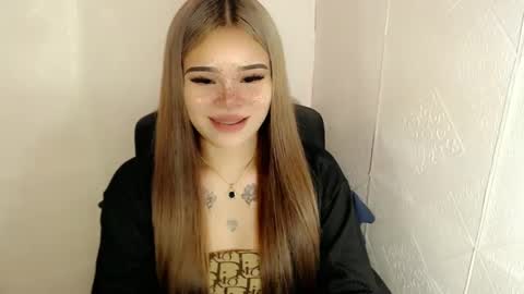 MAXXINE online show from February 2025 09:56:01 AM