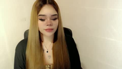 Snapshot of preciousangel69xxx chatting on March 2026 02:58:02 AM MAXXINE online show from March 2026 02:58:02 AM