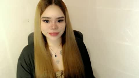 Snapshot of preciousangel69xxx chatting on March 2026 02:48:01 AM MAXXINE online show from March 2026 02:48:01 AM