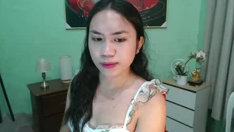 Snapshot of preciousclaire chatting on April 2026 11:59:02 AM claire online show from April 2026 11:59:02 AM