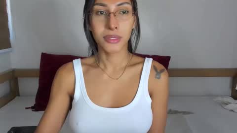 Paula online show from March 2026 02:59:02 AM