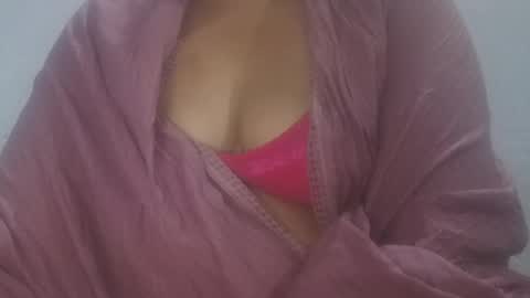 Snapshot of preet_punjaban02 chatting on July 2026 05:42:02 PM preet_punjaban02 online show from July 2026 05:42:02 PM