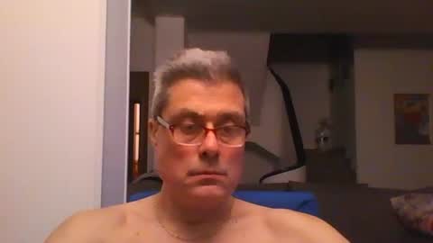 Snapshot of prendimisubito chatting on April 2026 08:50:02 PM prendimisubito online show from April 2026 08:50:02 PM