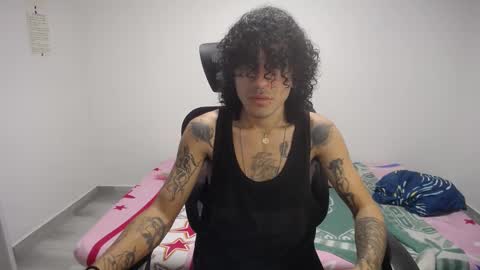 Plux online show from September 2025 07:04:02 PM