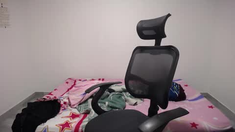 Plux online show from October 2025 02:09:01 AM