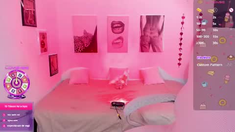 Snapshot of pretti_scarlett chatting on July 2026 01:21:01 AM pretti scarlett online show from July 2026 01:21:01 AM