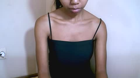 prettiethalia online show from February 2026 09:54:02 AM