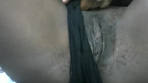 pretty_avena online show from November 2025 02:11:02 AM