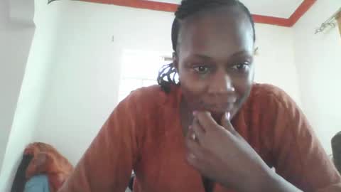 Snapshot of pretty_beib chatting on March 2025 05:57:01 AM Karol online show from March 2025 05:57:01 AM