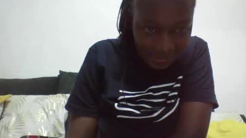 Snapshot of pretty_beib chatting on September 2025 05:30:01 AM Karol online show from September 2025 05:30:01 AM