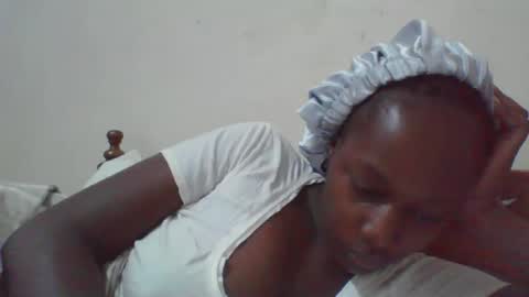 Snapshot of pretty_beib chatting on September 2025 02:59:02 AM Karol online show from September 2025 02:59:02 AM