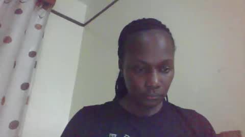 Snapshot of pretty_beib chatting on November 2025 05:12:02 PM Karol online show from November 2025 05:12:02 PM