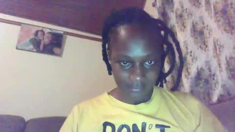 Snapshot of pretty_beib chatting on April 2026 06:30:01 PM Karol online show from April 2026 06:30:01 PM