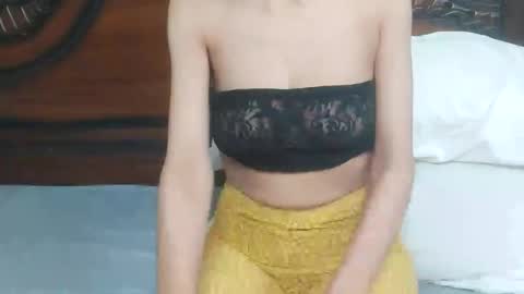 Snapshot of pretty_cat1 chatting on October 2025 08:42:02 PM pretty_cat1 online show from October 2025 08:42:02 PM