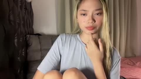Snapshot of pretty_chikana chatting on March 2026 01:34:02 AM Chikana online show from March 2026 01:34:02 AM