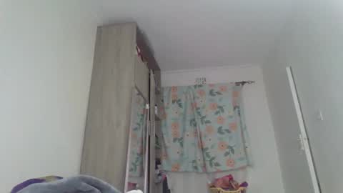 Snapshot of pretty_curvy99 chatting on April 2026 08:51:01 PM pretty_curvy99 online show from April 2026 08:51:01 PM