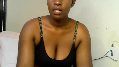 pretty_kylah online show from June 2026 09:37:01 AM
