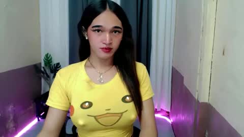 Snapshot of pretty_lady_kitty chatting on April 2026 05:43:02 AM pretty_lady_kitty online show from April 2026 05:43:02 AM