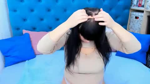 pretty_malika online show from November 2025 04:12:02 AM