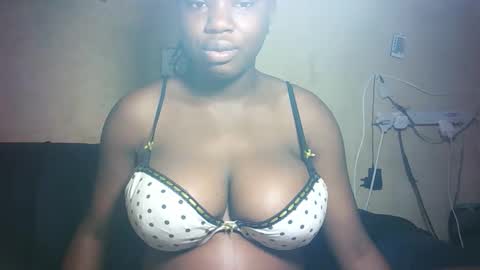 Snapshot of pretty_milan chatting on March 2026 08:55:02 AM pretty_milan online show from March 2026 08:55:02 AM