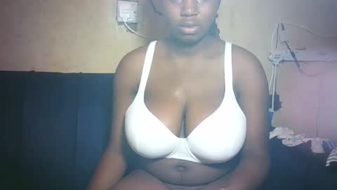 Snapshot of pretty_milan chatting on April 2026 07:46:02 AM pretty_milan online show from April 2026 07:46:02 AM