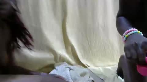 pretty_mishy online show from October 2025 01:03:02 AM