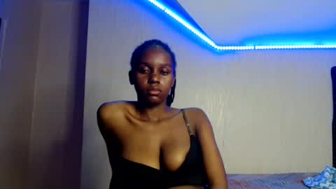 Snapshot of pretty_nyra chatting on June 2026 08:51:01 PM Nyra online show from June 2026 08:51:01 PM