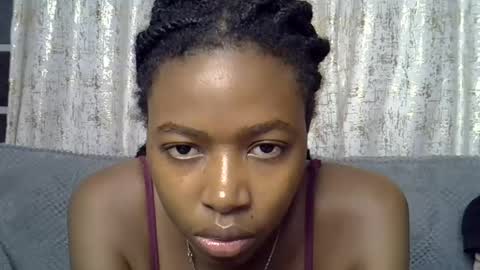 pretty_petite24 online show from June 2026 07:36:02 AM