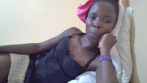 pretty_petite_ebony online show from March 2025 06:01:02 PM