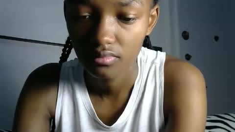 Snapshot of pretty_queennie chatting on March 2026 01:09:01 AM Pretty doll online show from March 2026 01:09:01 AM