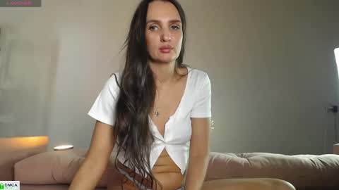 Sharon online show from April 2026 04:18:01 AM