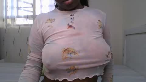 pretty_shila online show from November 2025 12:22:02 PM