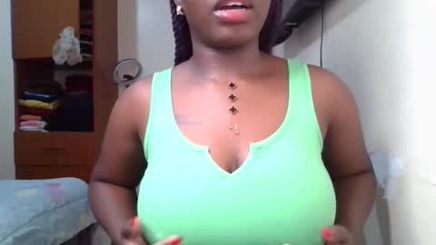 Snapshot of pretty_shila chatting on April 2026 09:45:01 PM pretty_shila online show from April 2026 09:45:01 PM