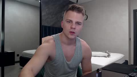 Snapshot of pretty_sweety chatting on October 2025 02:34:01 AM Justin online show from October 2025 02:34:01 AM