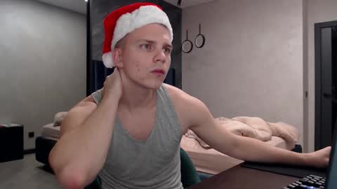 Snapshot of pretty_sweety chatting on October 2025 06:08:01 PM Justin online show from October 2025 06:08:01 PM