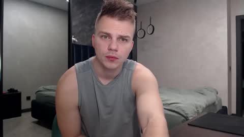 Snapshot of pretty_sweety chatting on November 2025 06:52:01 PM Justin online show from November 2025 06:52:01 PM