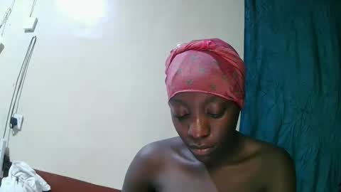 pretty_tiffany1 online show from February 2026 06:53:02 PM