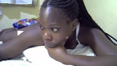 Snapshot of pretty_tiffany7 chatting on April 2026 04:25:01 PM pretty_tiffany7 online show from April 2026 04:25:01 PM